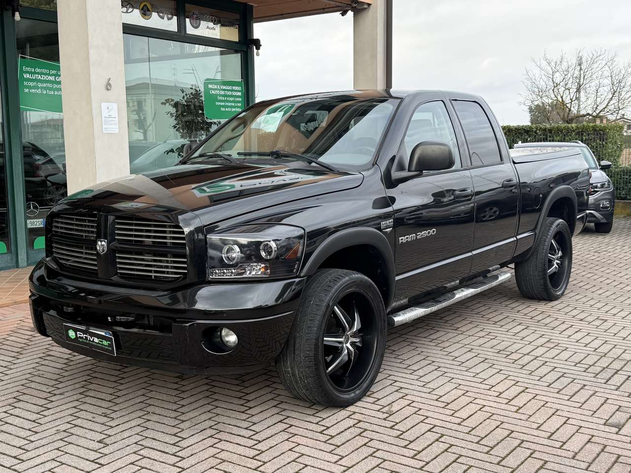 Dodge RAM DODGE RAM 5.7 V8 HEMI GPL 4x4