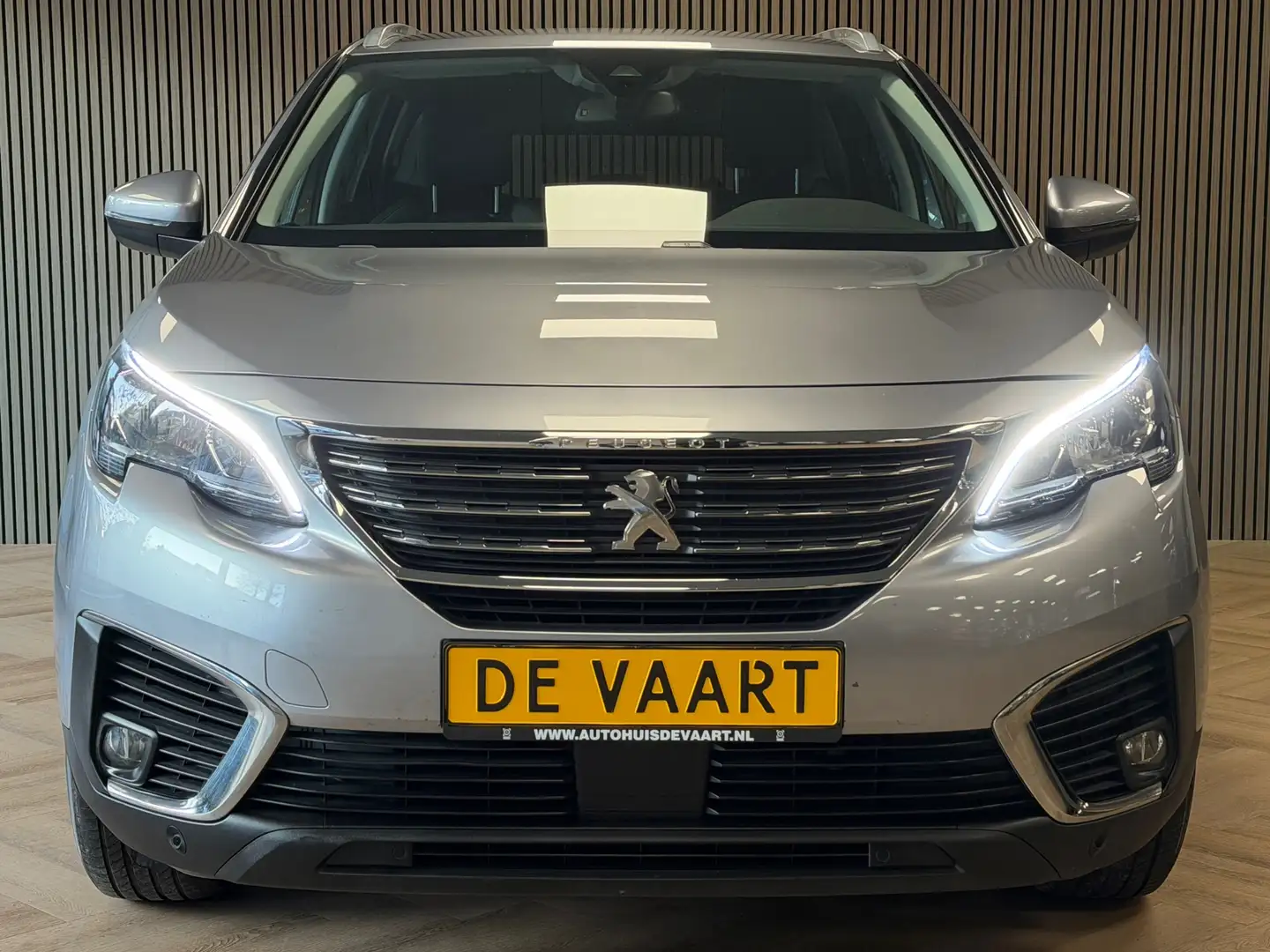 Peugeot 5008 1.2 PureTech Blue Lease 7p. D.RIEM VERVANGEN TREKH Grau - 2