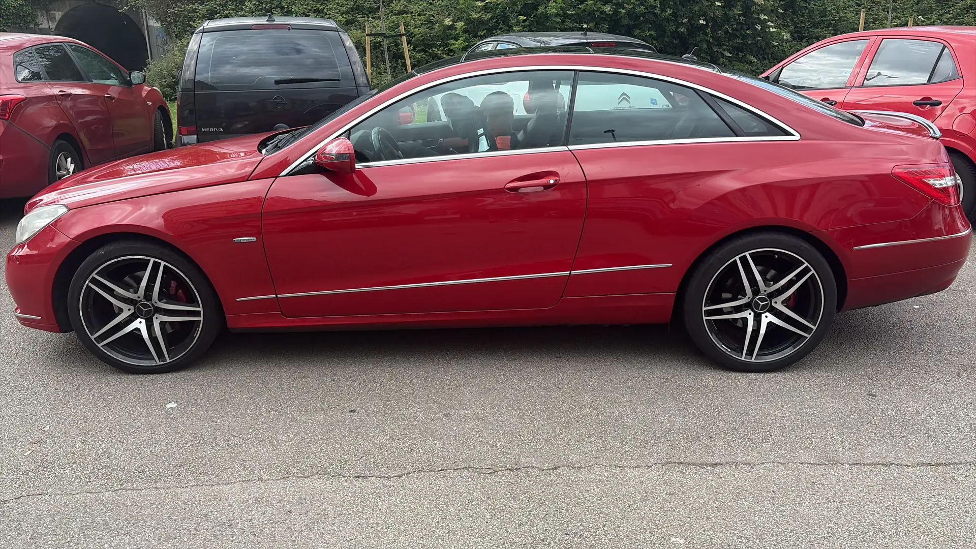 Mercedes-Benz E 350 E Coupé 350CDI BE Aut. Rojo - 2