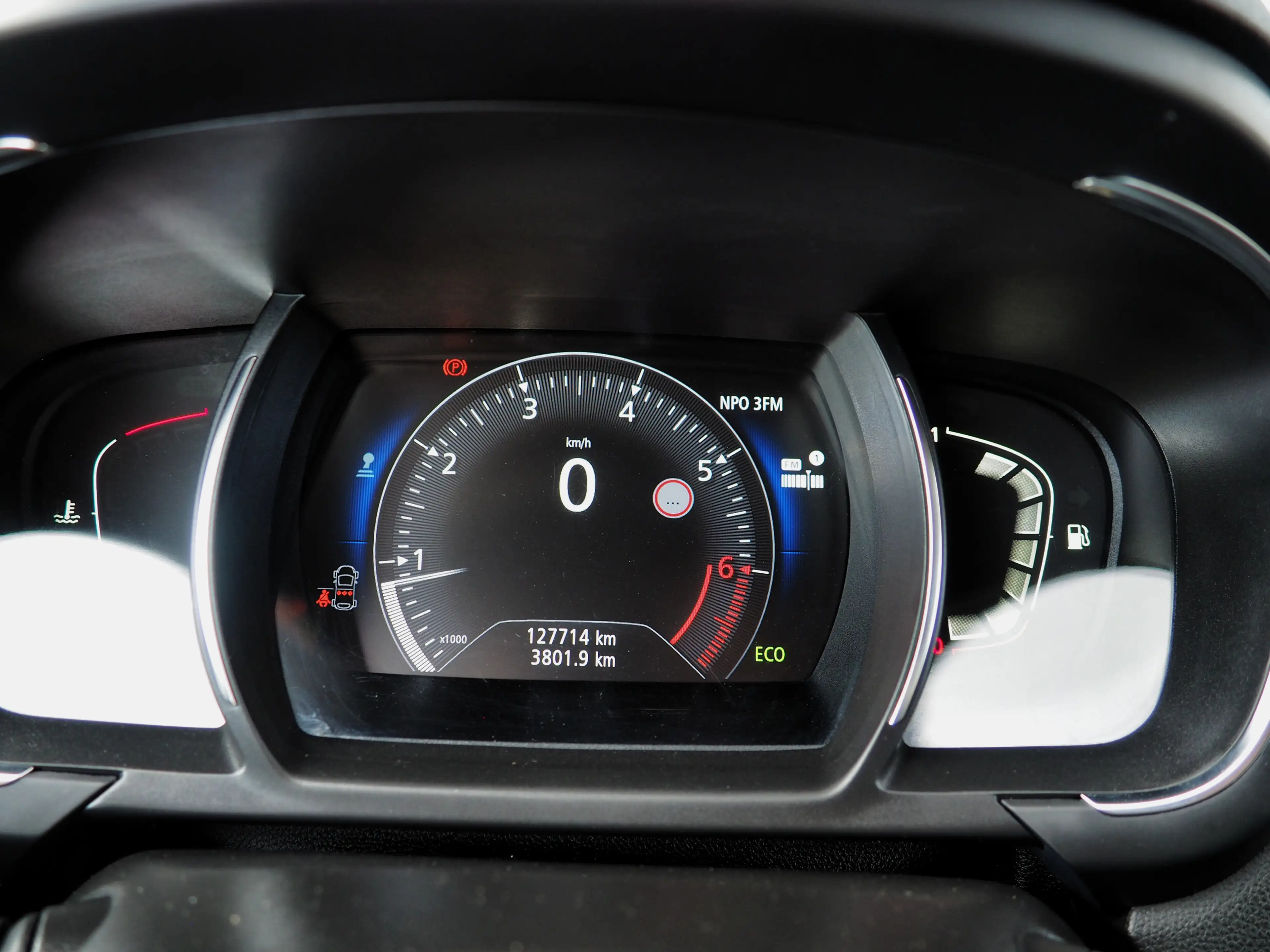 Renault Scenic 1.2 TCe Zen CLIMA CRUISE NAVI TREKH. LM VELGEN — photo 14