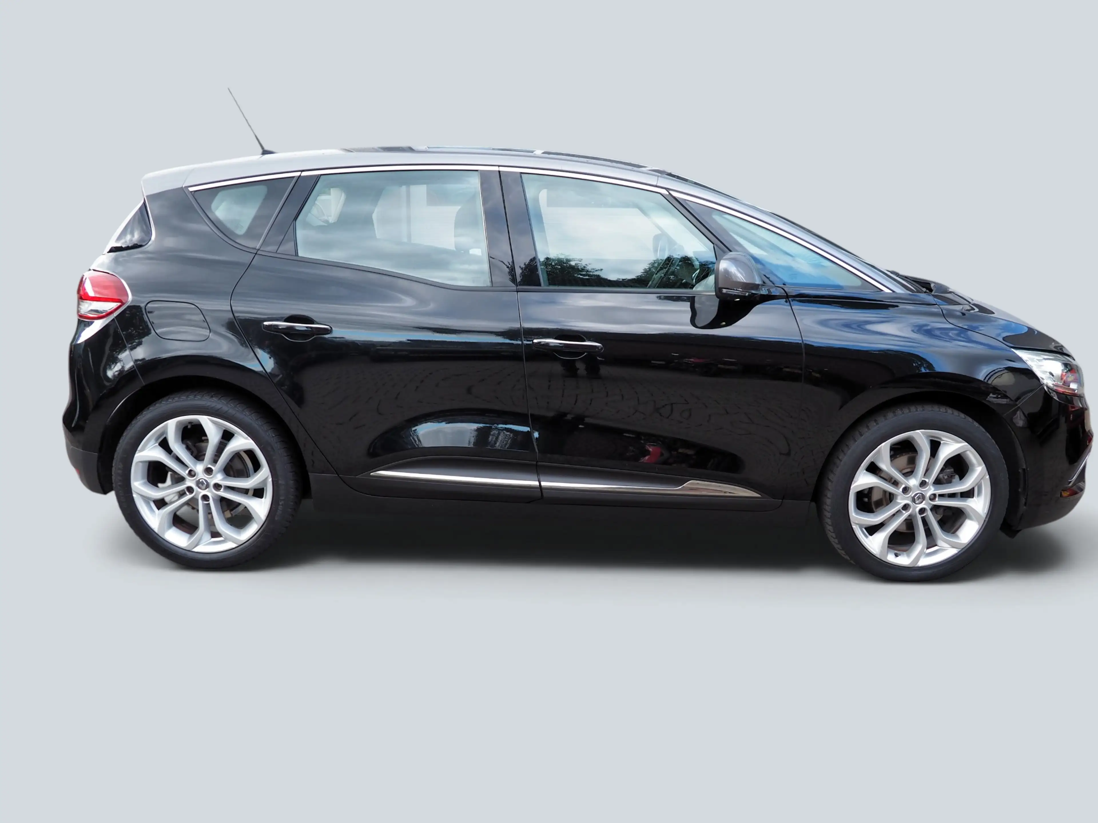 Renault Scenic 1.2 TCe Zen CLIMA CRUISE NAVI TREKH. LM VELGEN — photo 7