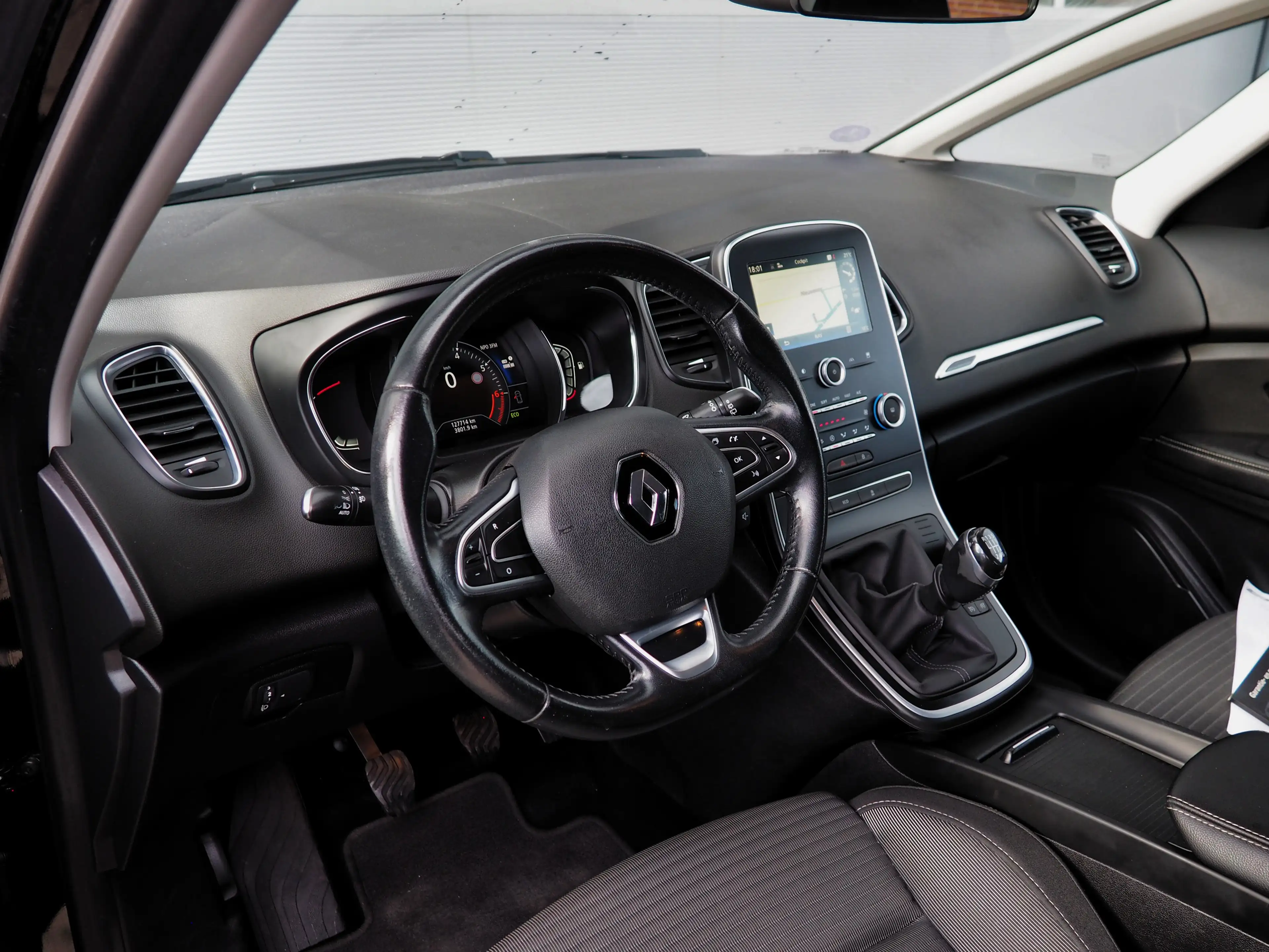 Renault Scenic 1.2 TCe Zen CLIMA CRUISE NAVI TREKH. LM VELGEN — photo 11