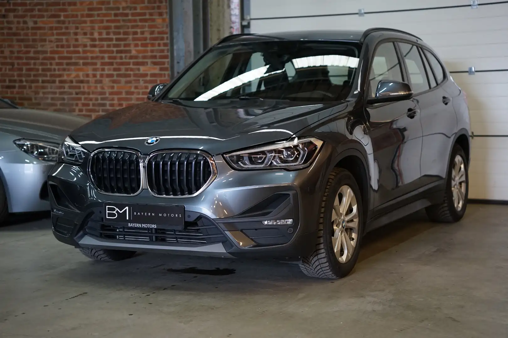 BMW X1 PHEV 1.5iA xDrive25e Hybride Prof Navi LED 2021 Gris - 1