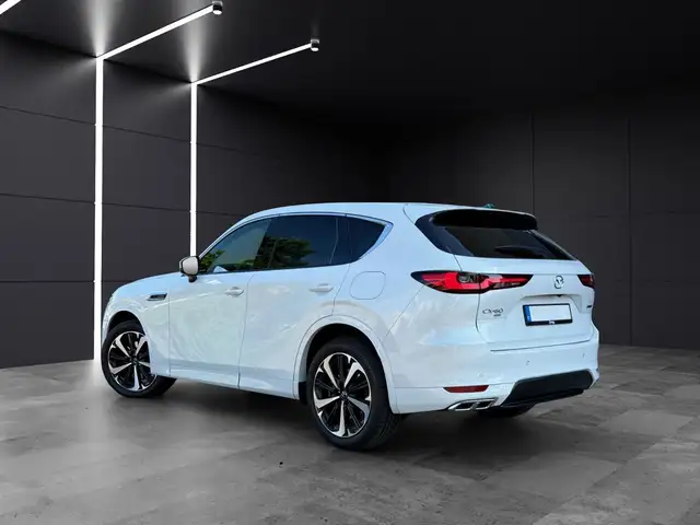 Mazda CX-60 view 3