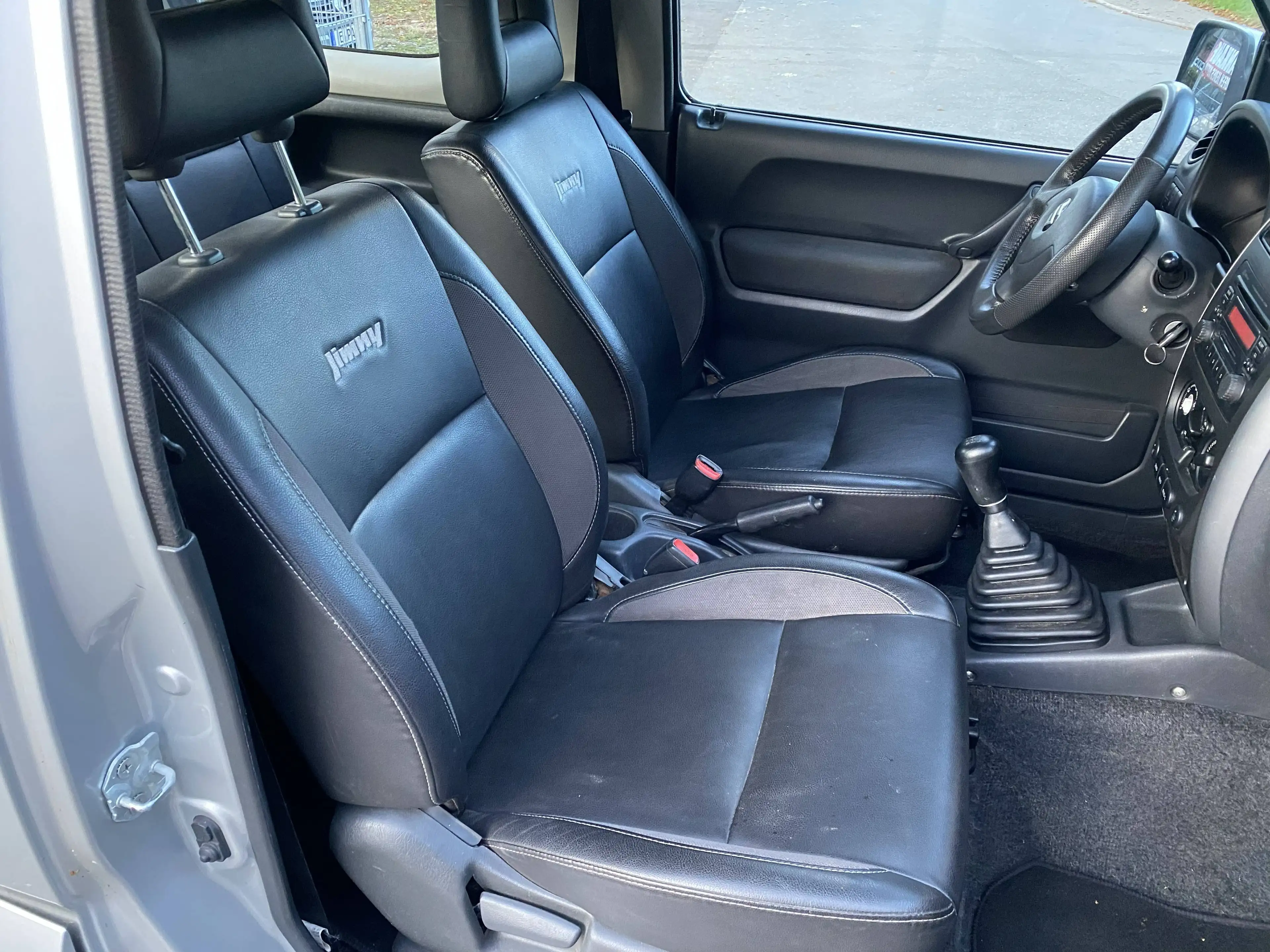Suzuki Jimny Jimny Style Allrad 4WD — photo 9