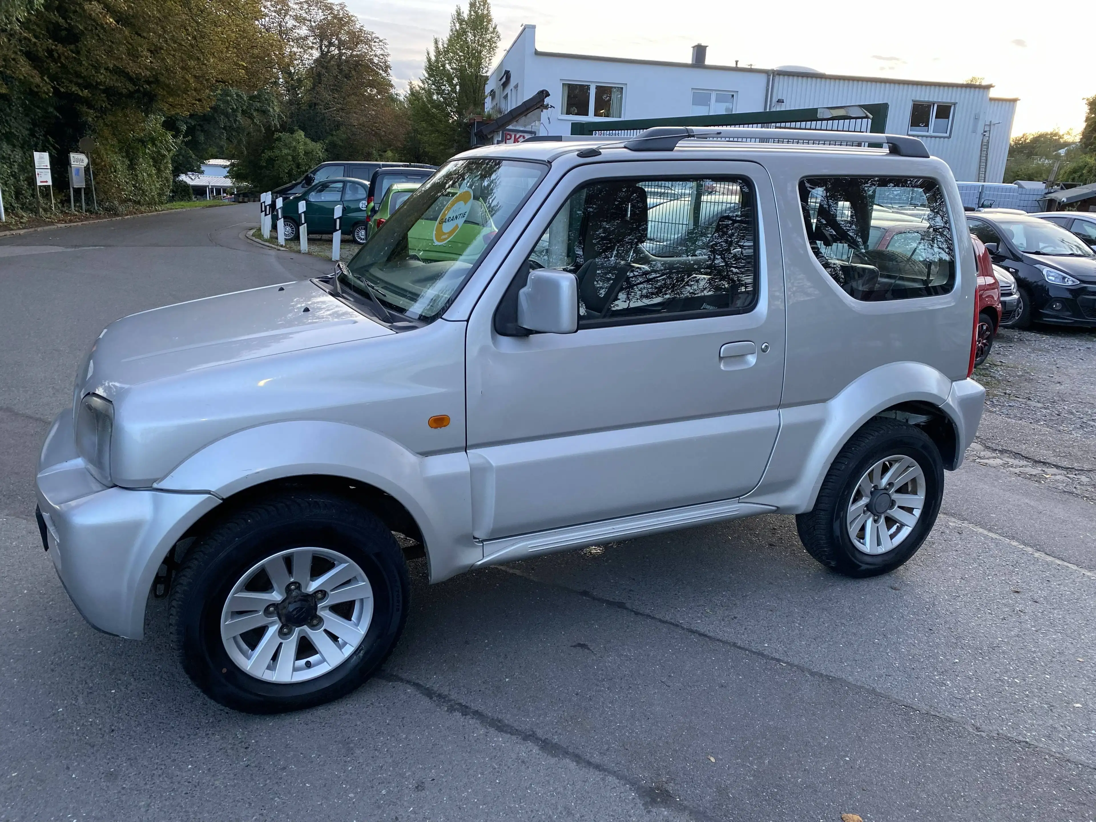 Suzuki Jimny Jimny Style Allrad 4WD — photo 3
