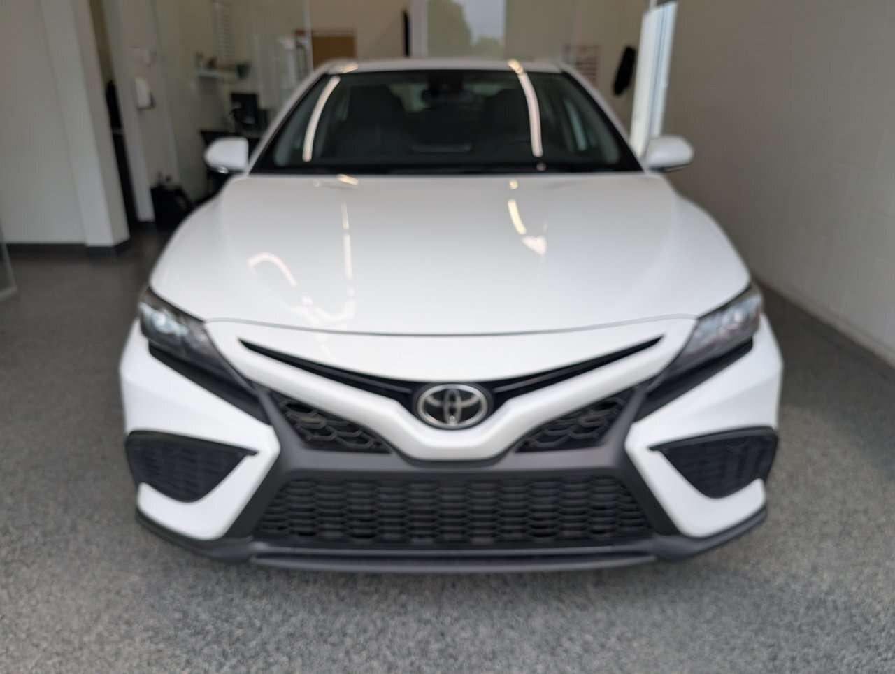 2023 Toyota Camry SE AWD, — снимка 1