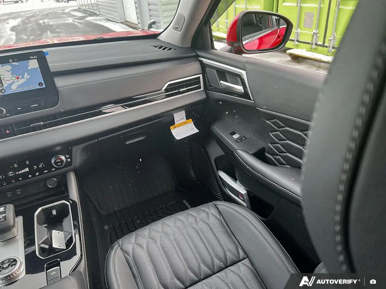 Mitsubishi Outlander снимка Mitsubishi Outlander