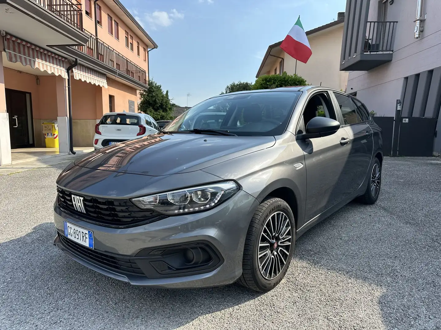 Fiat Tipo 1.6 Mjt 130CV S&S SW City Life - PROMO Gris - 2