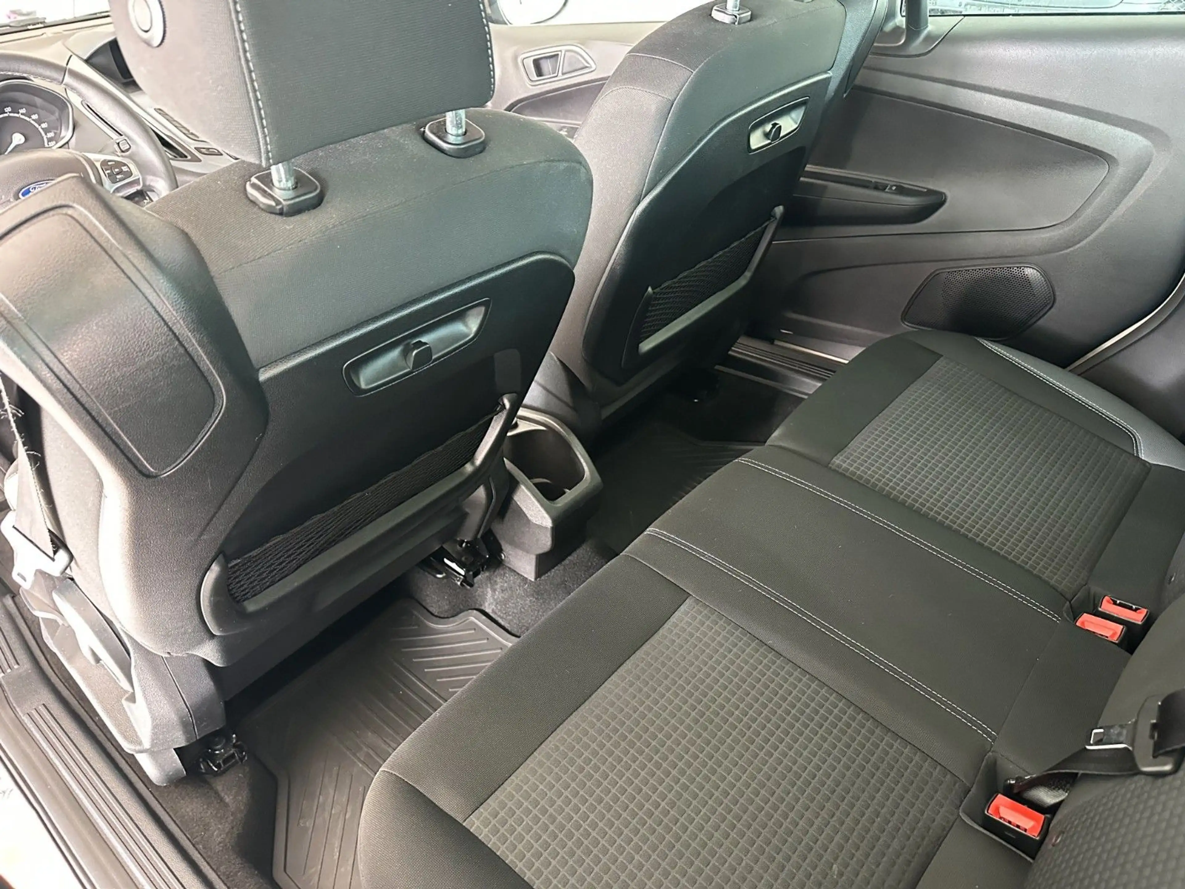 Ford B-Max B-MAX Sync Edition*SHZ*PDC*Zahnriemen-Neu* — photo 11