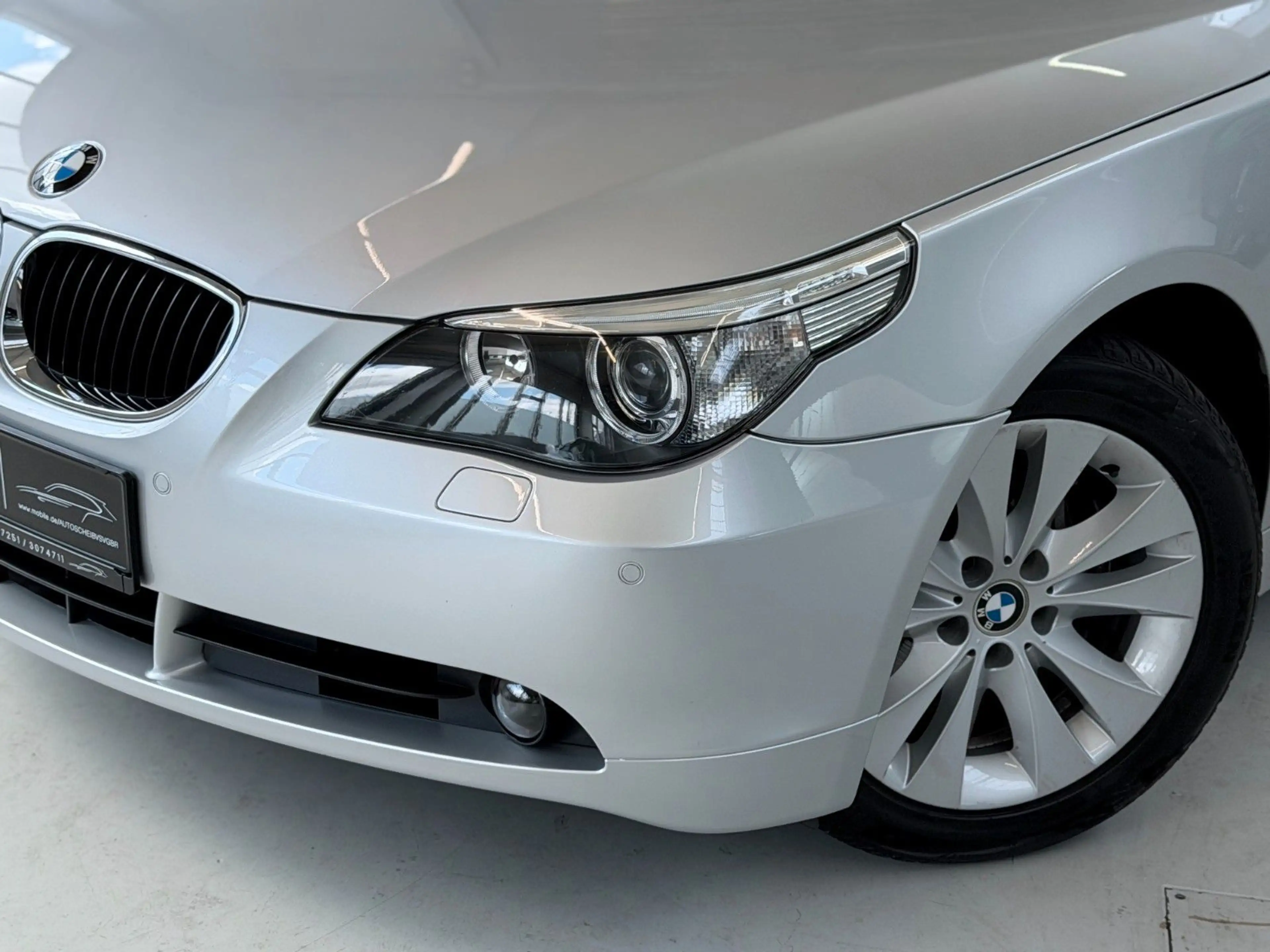 BMW 530 i*nur 63.400km*GSD*Xenon*Leder*Memory* — photo 2