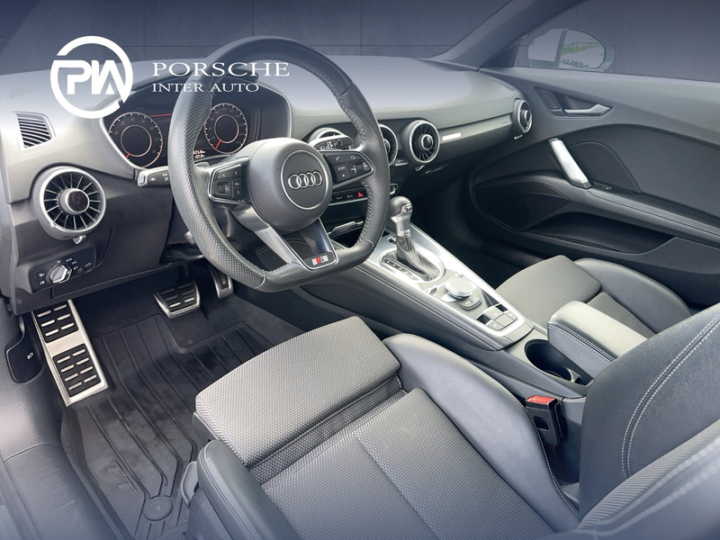 Audi TT 45 TFSI quattro — photo 9