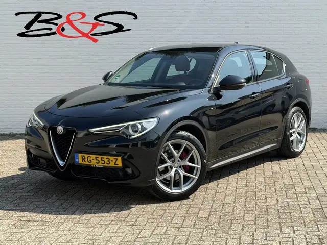 Alfa Romeo Stelvio 2.2d Super Automaat Cruise Clima Navigatie Pdc Dab
