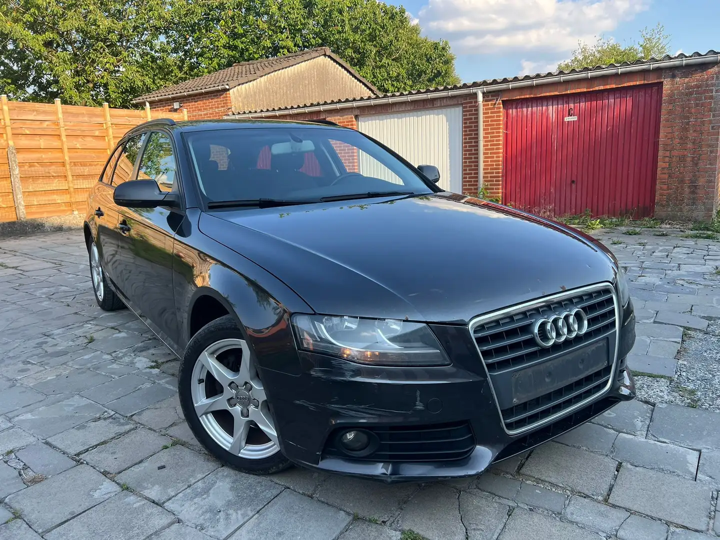 Audi A4 Avant 2.0 TDI e DPF Attraction - 2