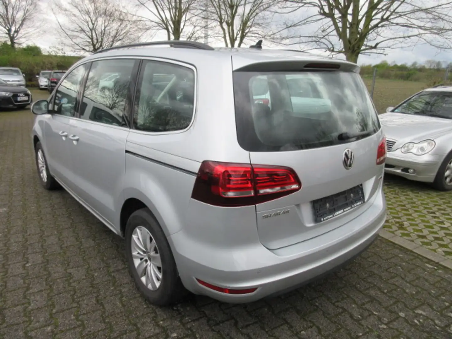 Volkswagen Sharan Comfortline 2.0 TDI DSG 4MOTION NAVI XENON ACC KAM Argent - 2