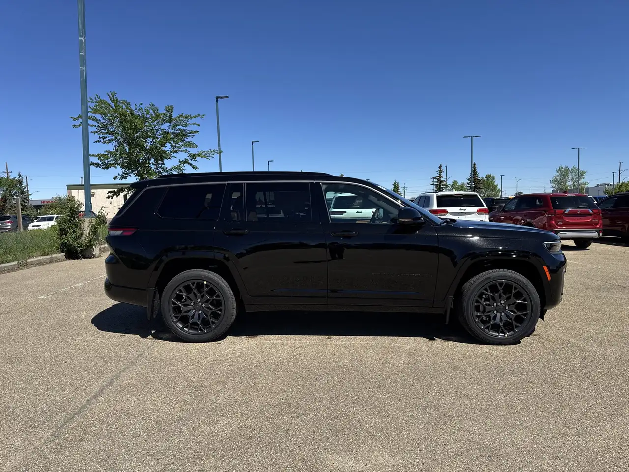 Jeep Grand Cherokee снимка Jeep Grand Cherokee