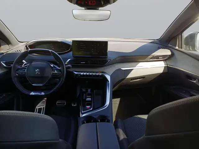 Peugeot 5008 view 10