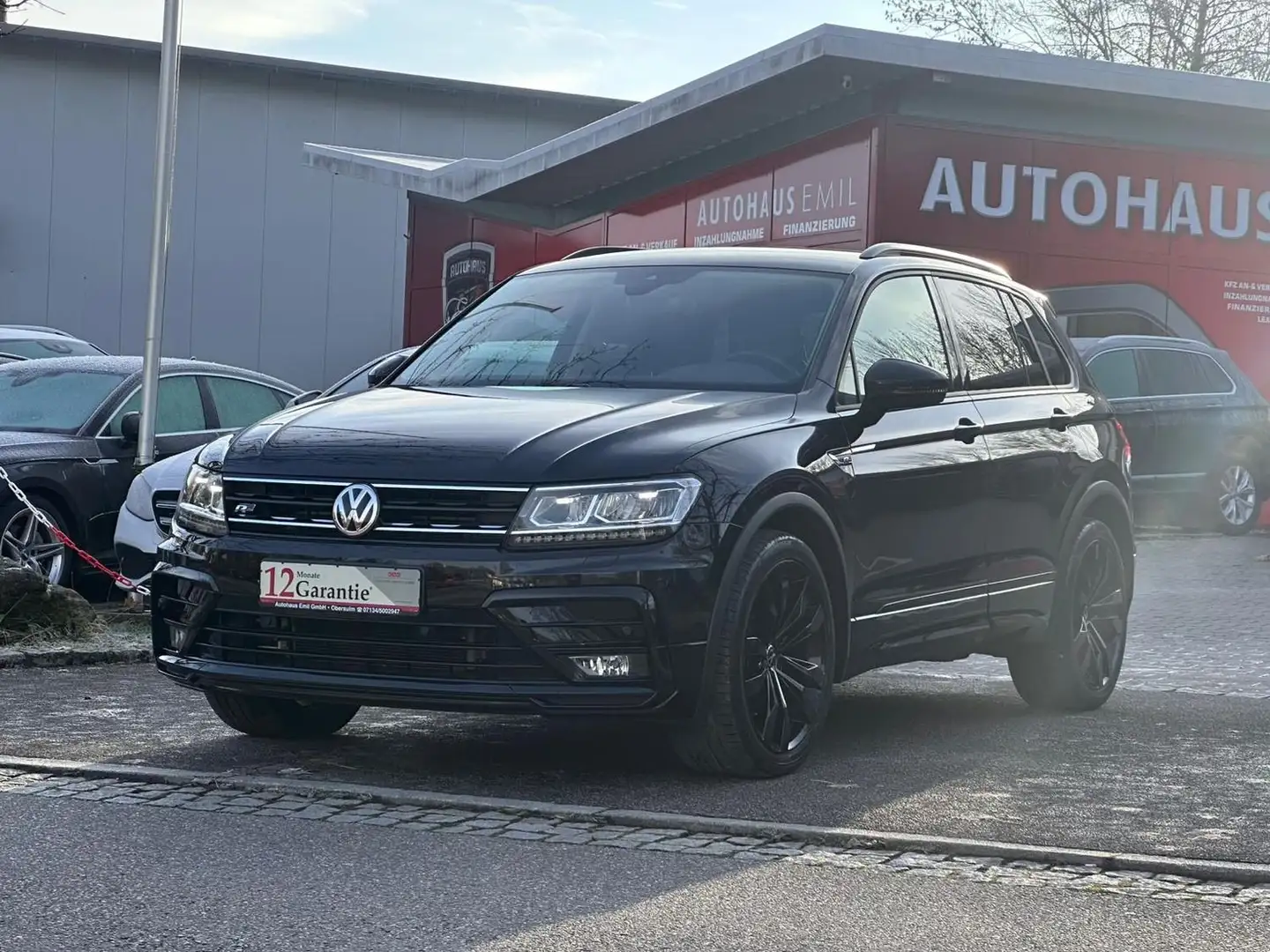 Volkswagen Tiguan Highline BMT/ 4Motion/ACC/Digitaltacho/AHK Schwarz - 1