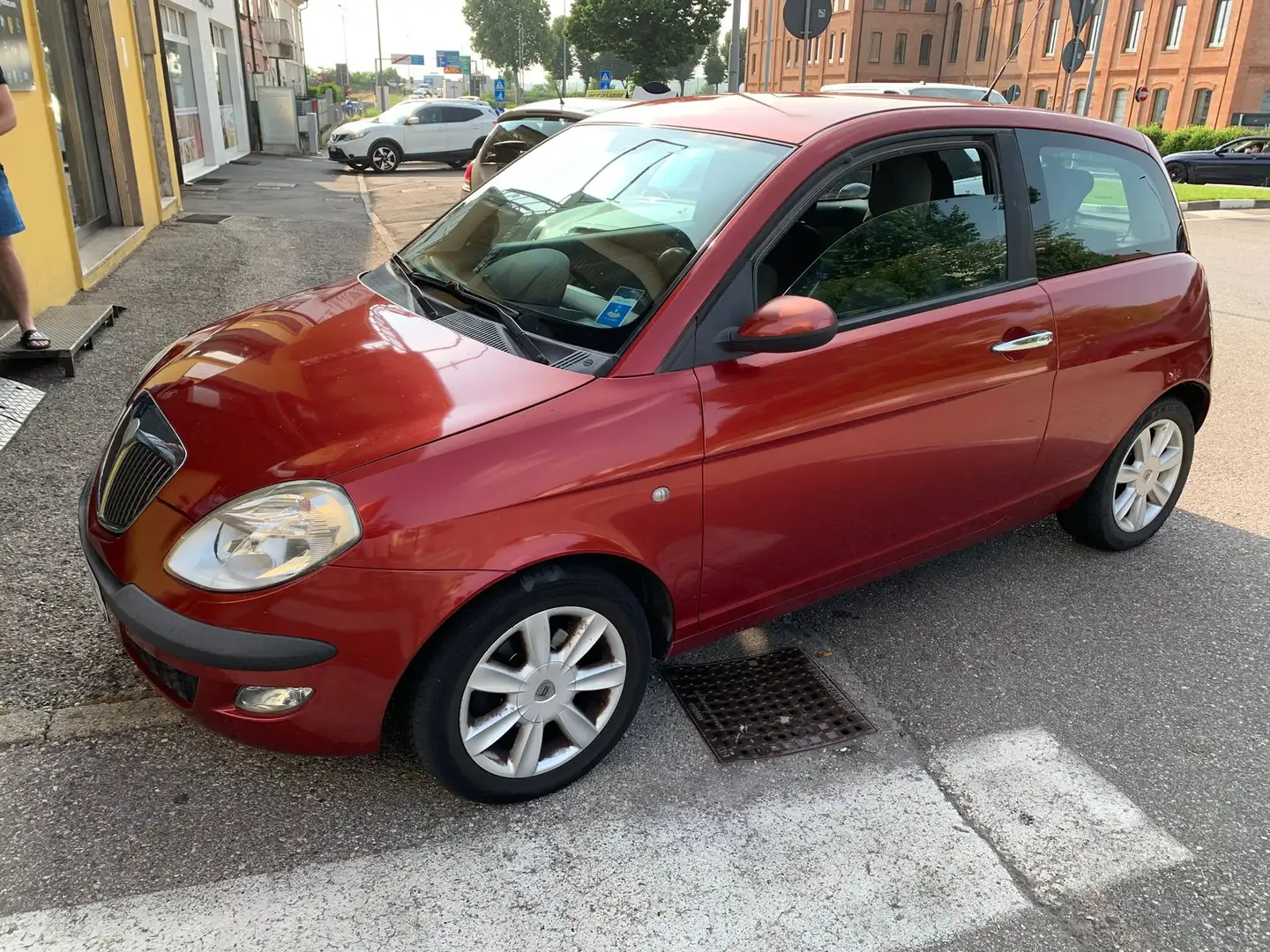 Lancia Ypsilon Ypsilon II 2003 1.2 8v Rosso - 2