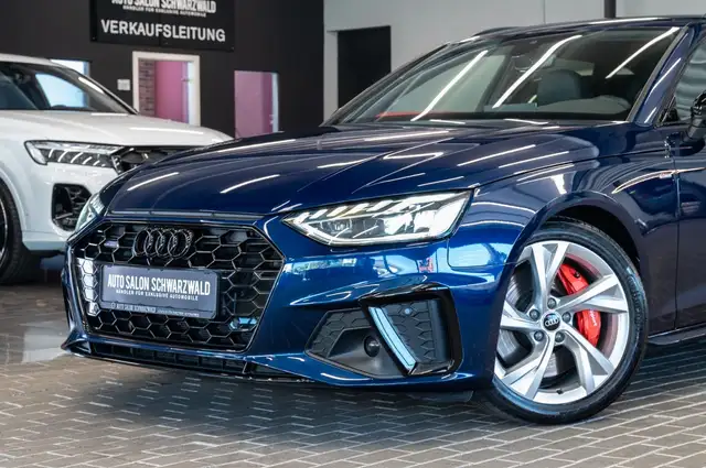 Audi A4 view 3