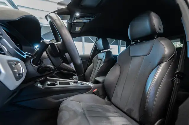 Audi A4 view 13