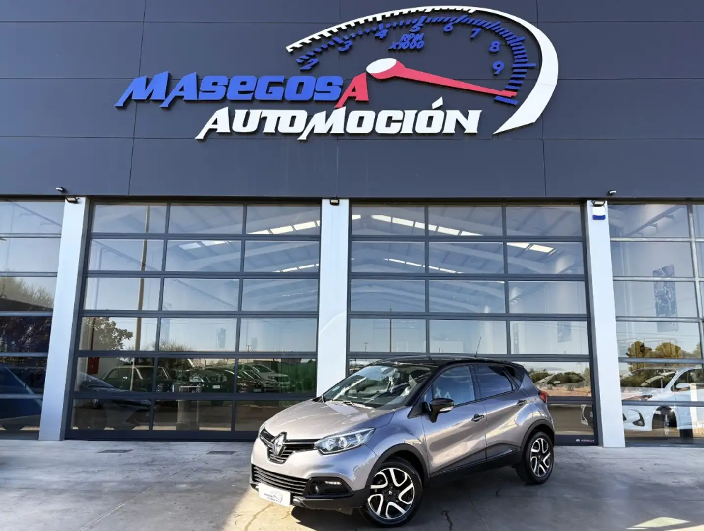 Renault Captur 1.5dCi Energy eco2 Zen 90 Gris - 1