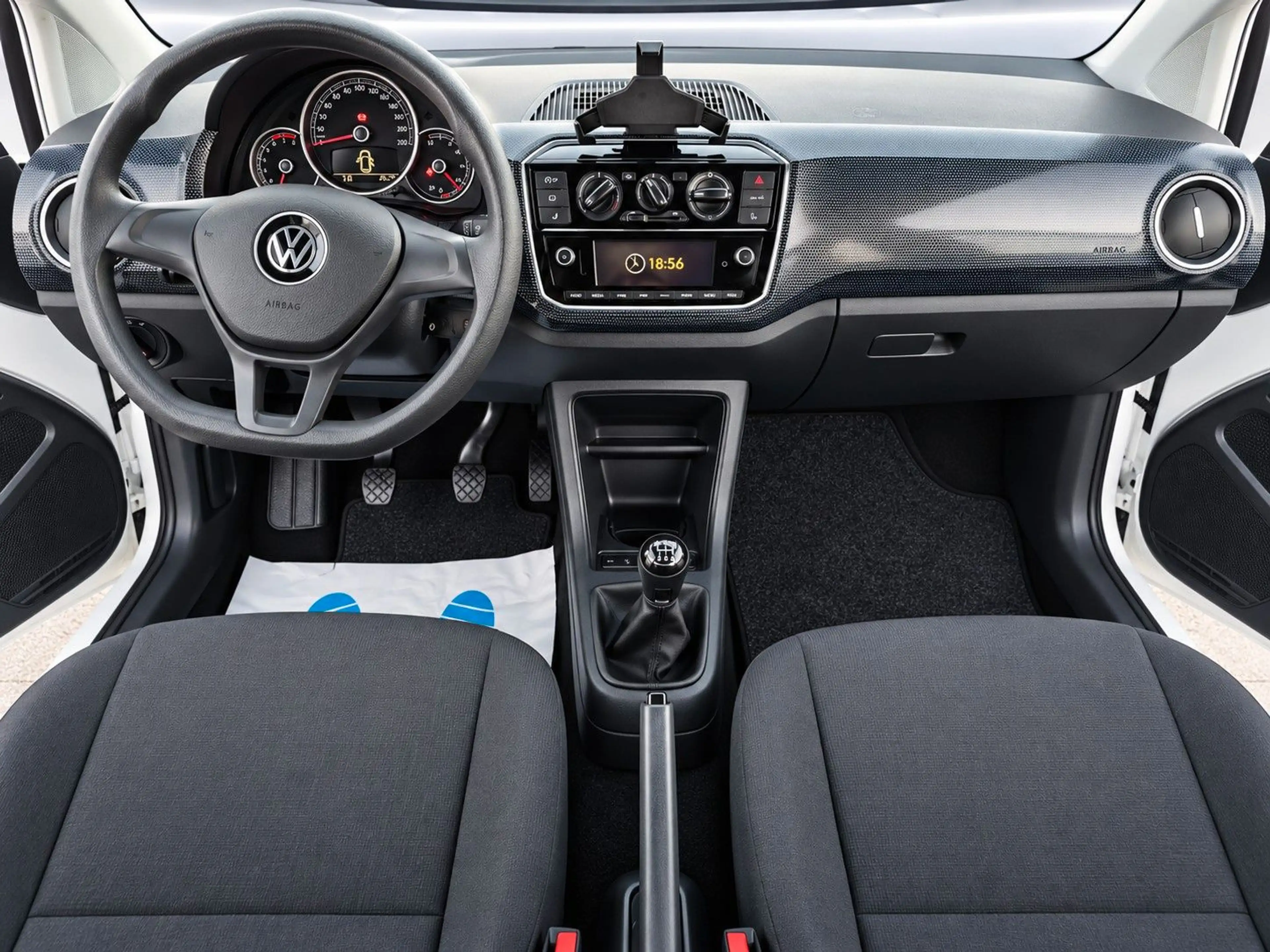 Volkswagen up! KLIMA*TEMPOMAT*KAMERA*SPURHAKTE*SITZHEIZUNG* — photo 13