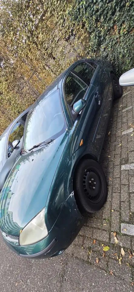 Ford Mondeo 1.8 Ghia, foto 2