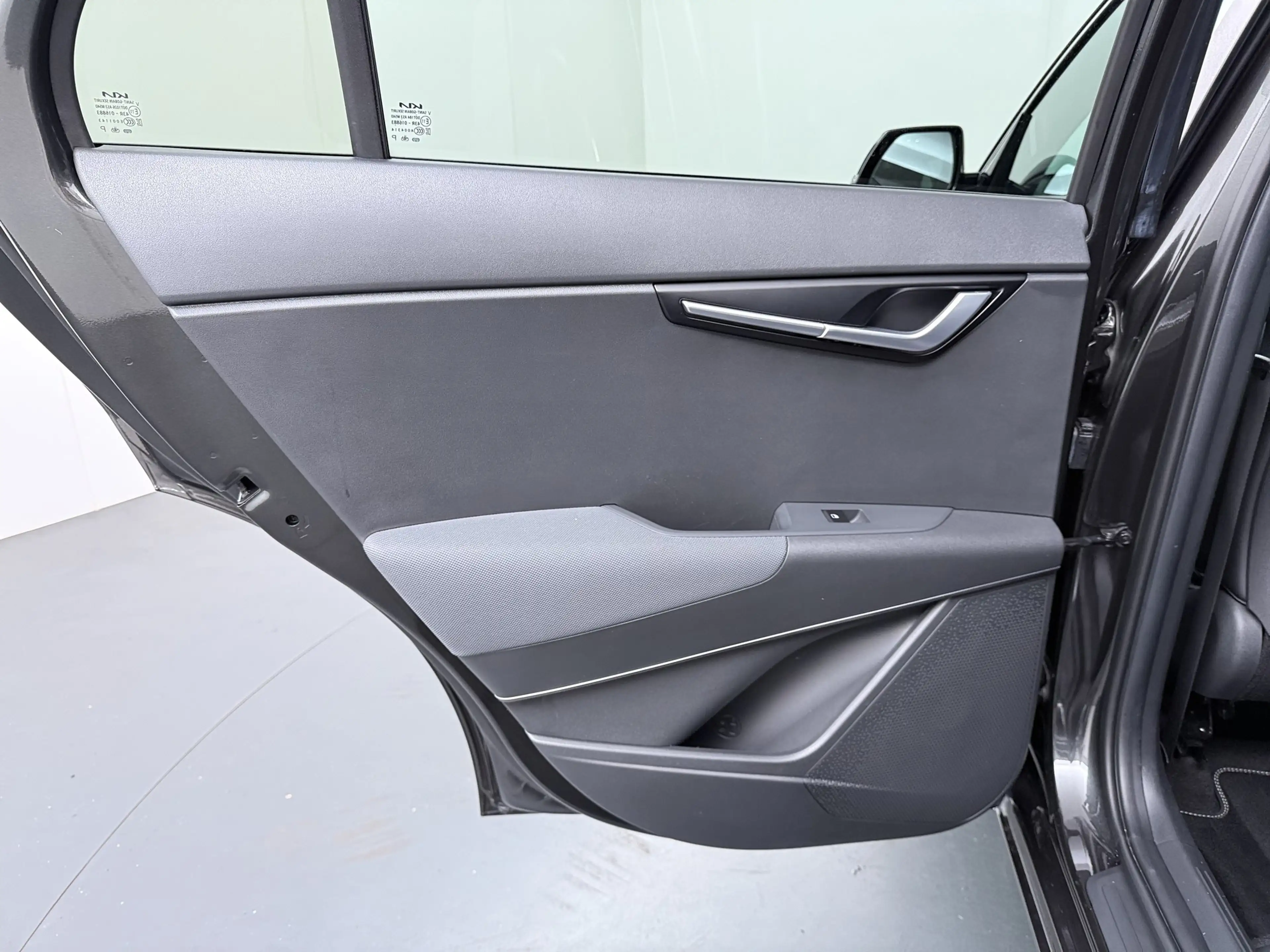 Kia Niro 1.6 GDi PHEV Plug-in Hybrid DynamicPlusLine 183PK — photo 42