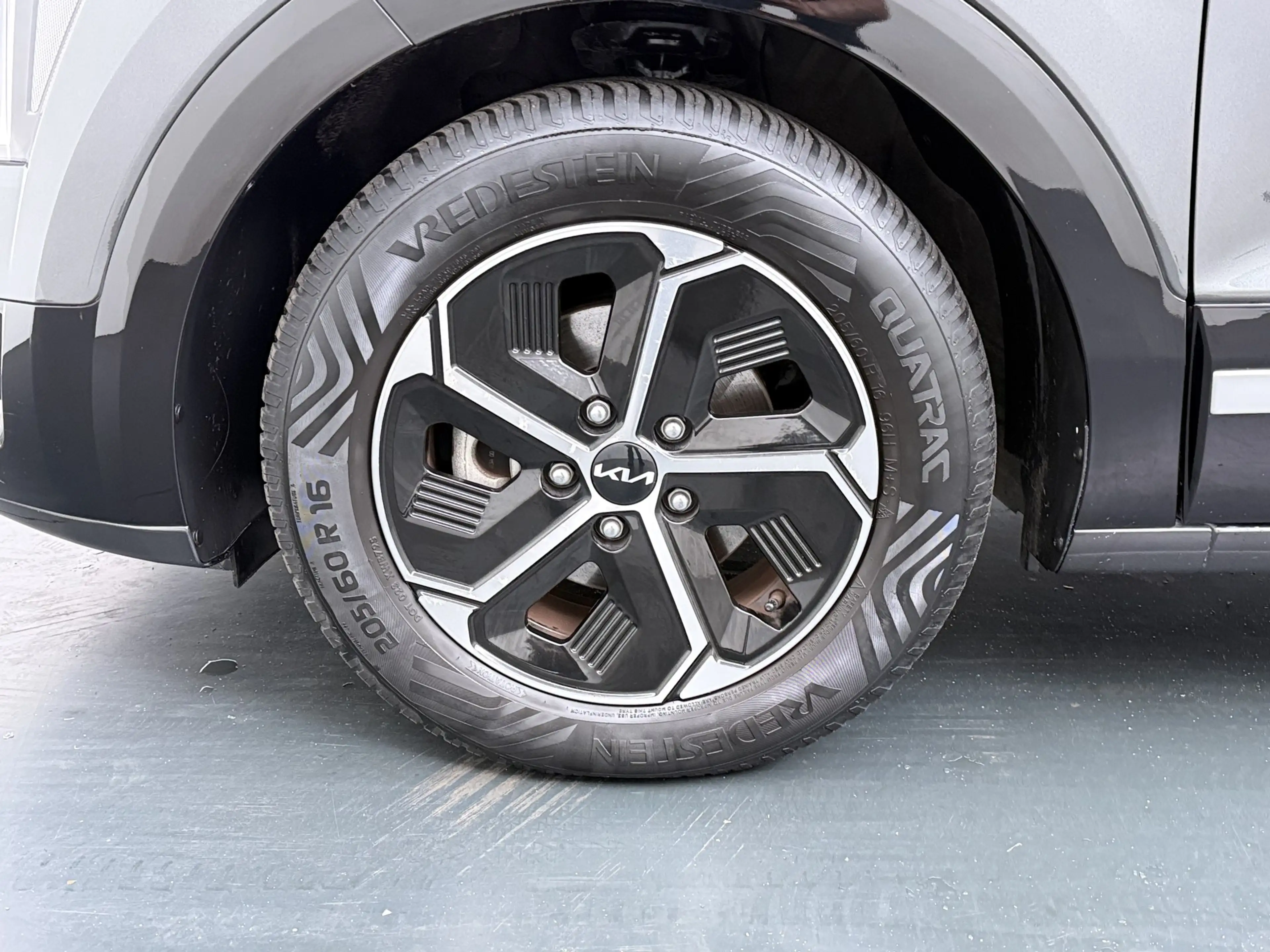 Kia Niro 1.6 GDi PHEV Plug-in Hybrid DynamicPlusLine 183PK — photo 16