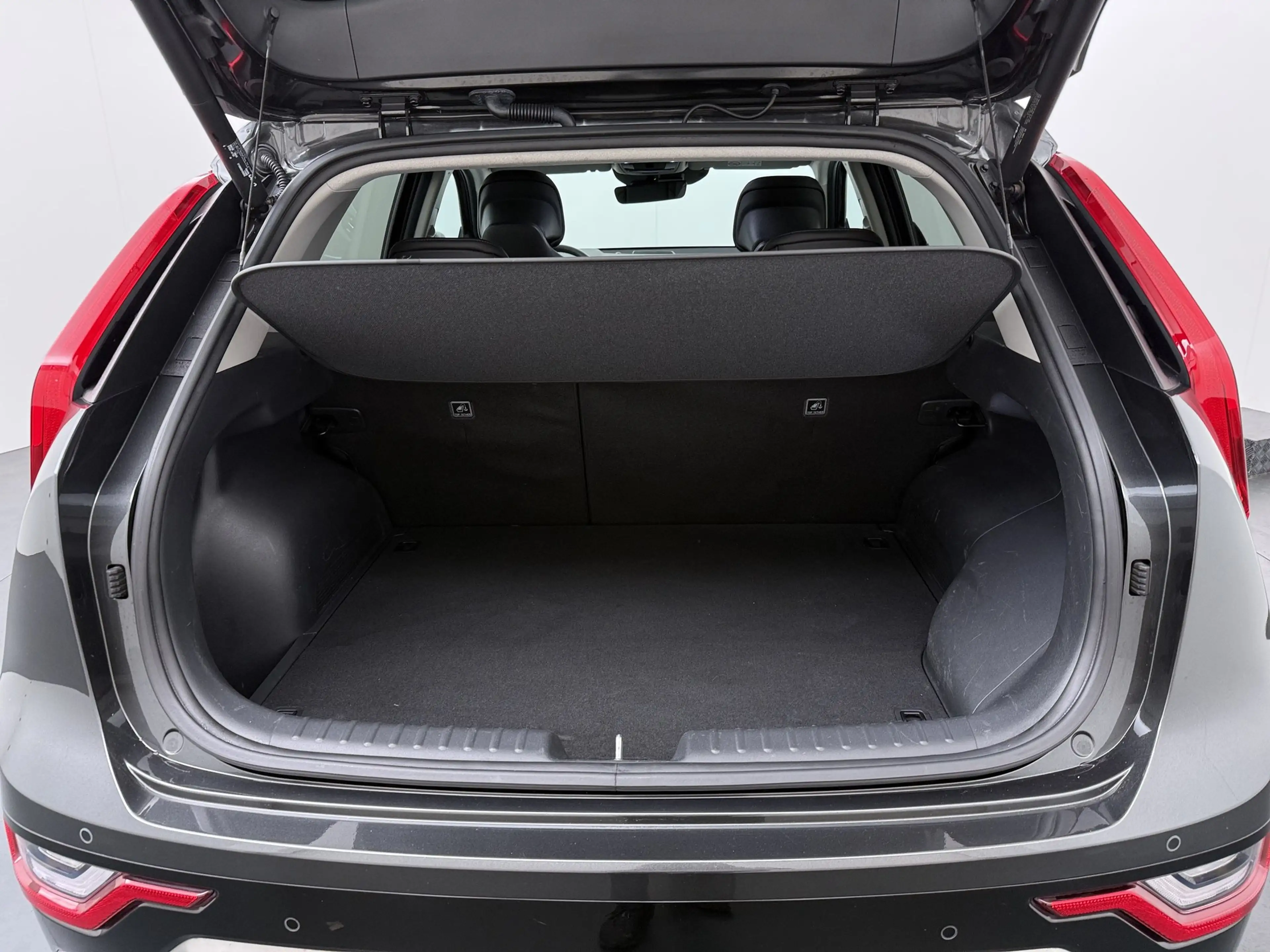 Kia Niro 1.6 GDi PHEV Plug-in Hybrid DynamicPlusLine 183PK — photo 43