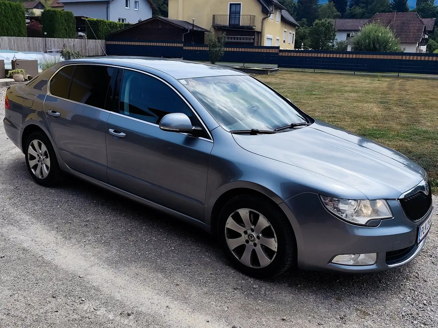 Skoda Superb Superb 1,4 TSI Active Active Šedá - 2