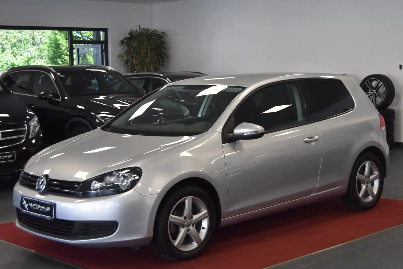 Volkswagen Golf Trendline~ALU~KLIMA~TÜV 03/26~EU5~WENIG KM! Grijs - 2
