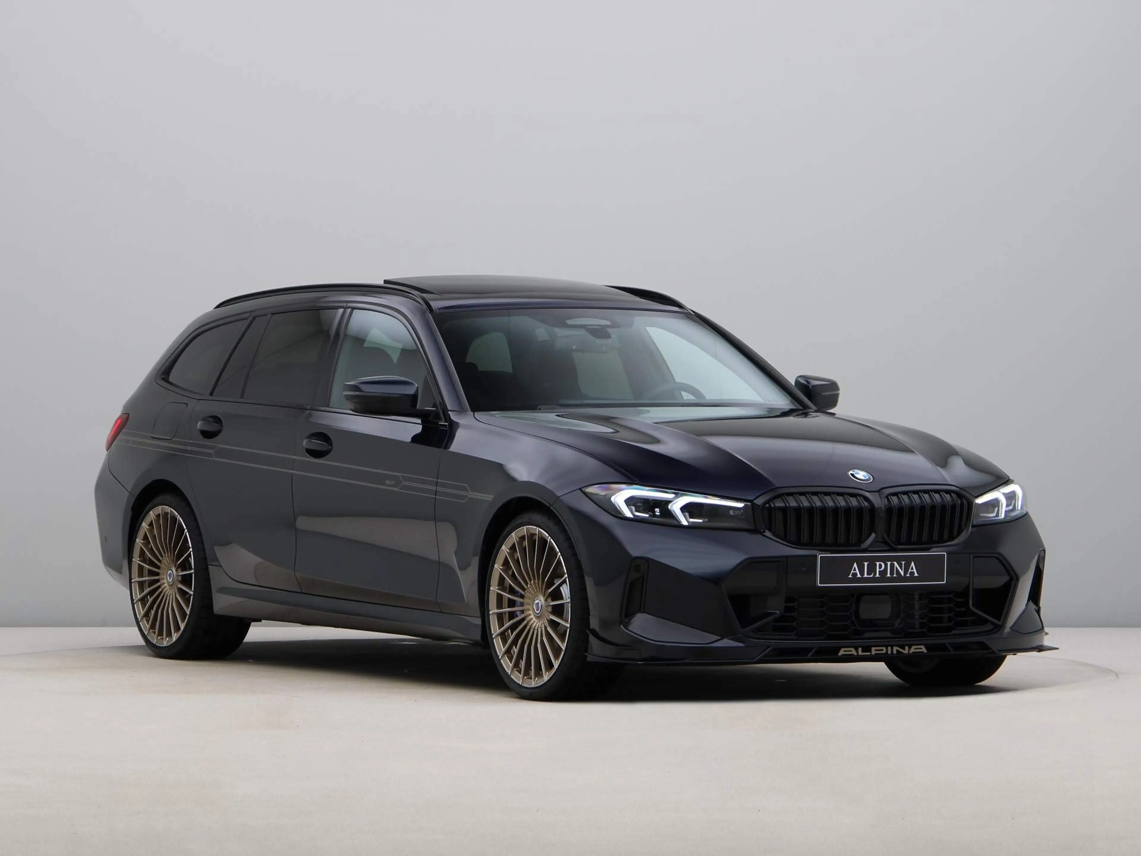 Alpina B3 GT Touring SWITCH-TRONIC Allrad - Carbon Black — photo 7