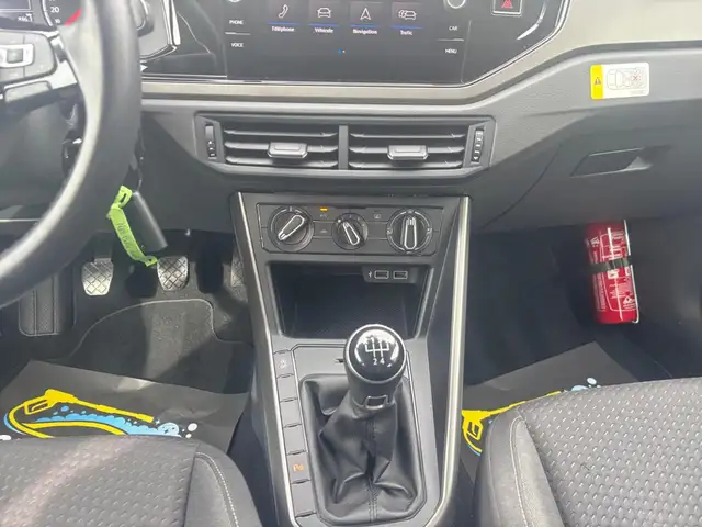 Volkswagen Polo view 6