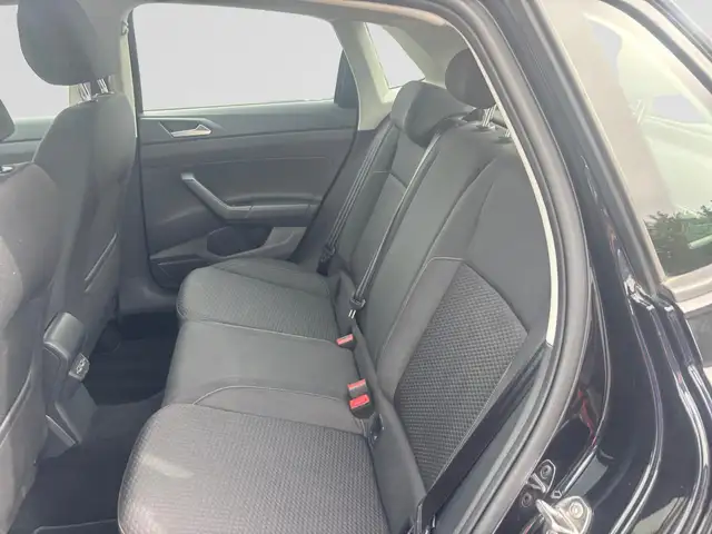 Volkswagen Polo view 12