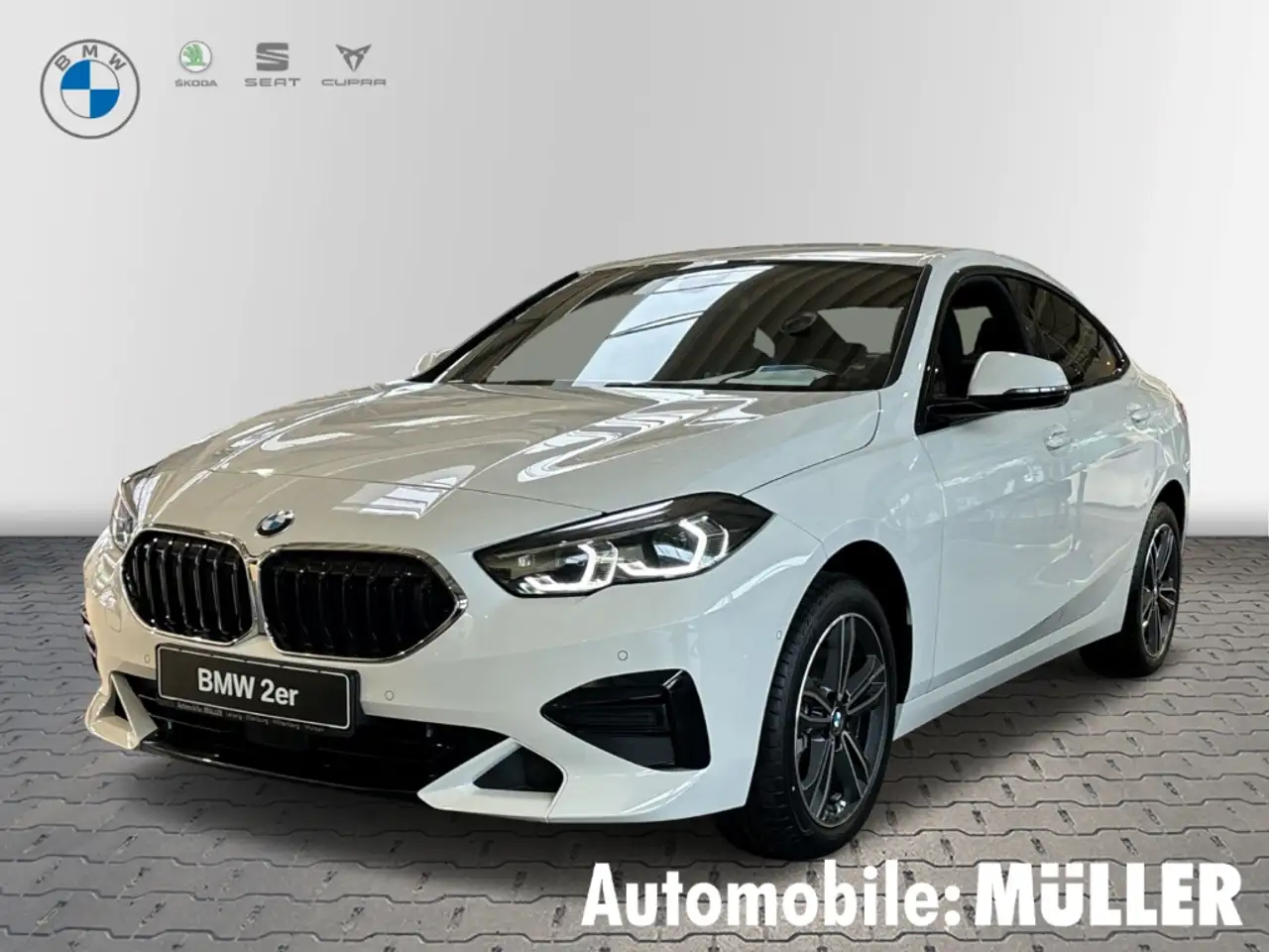 BMW 218
