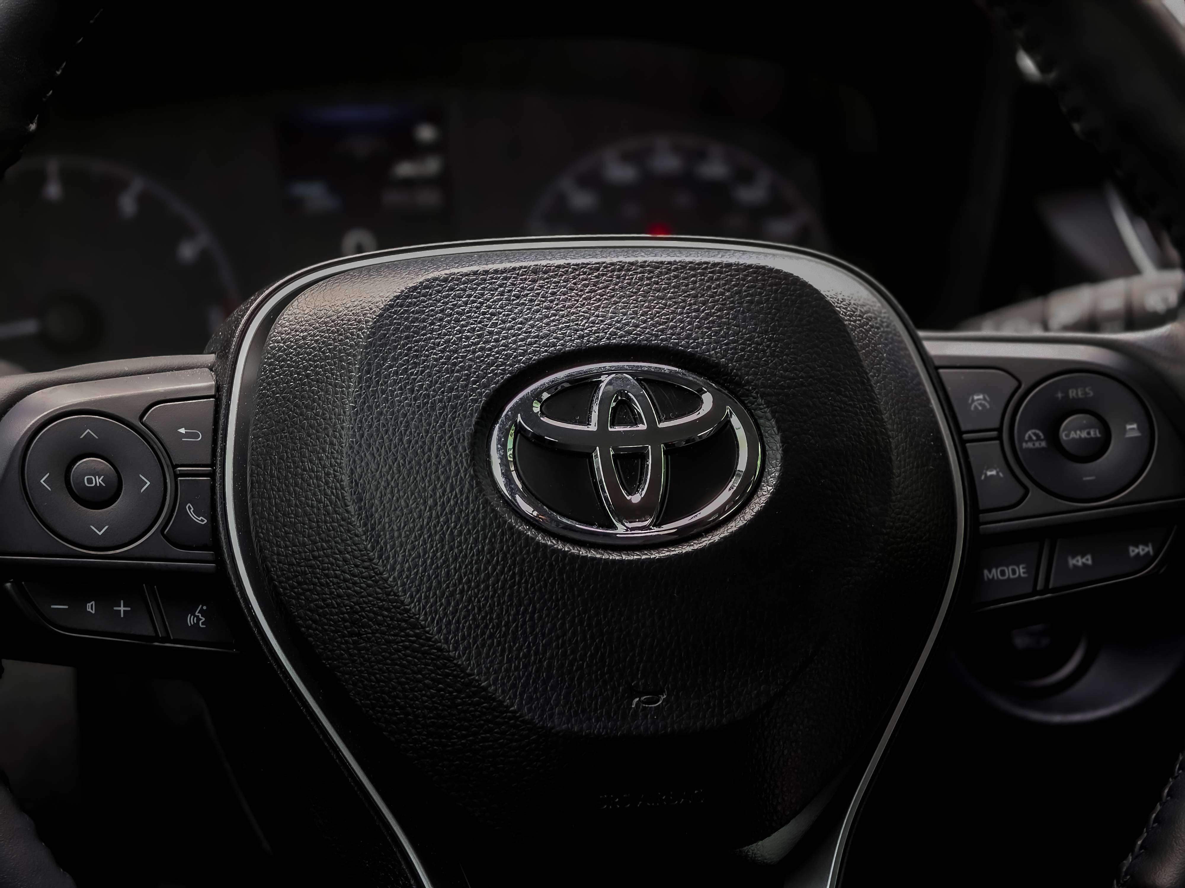 used 2025 Toyota Corolla Cross car, priced at $32,888