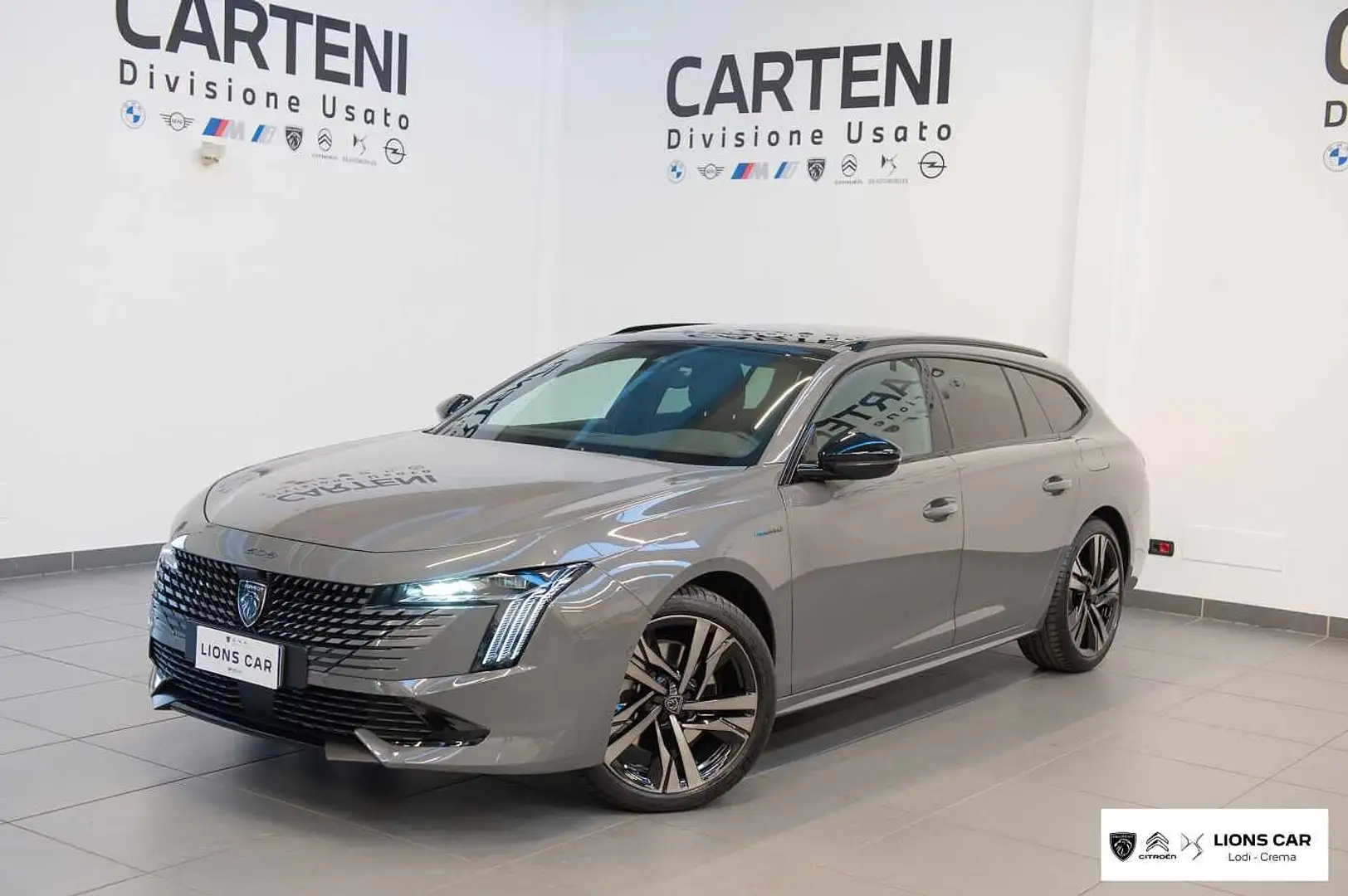 Peugeot 508 2ª serie Plug-in Hybrid 225 e-EAT8 GT Gris - 1