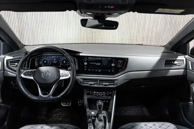 Volkswagen Taigo view 16