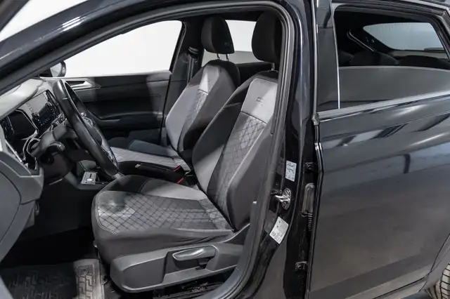 Volkswagen Taigo view 18
