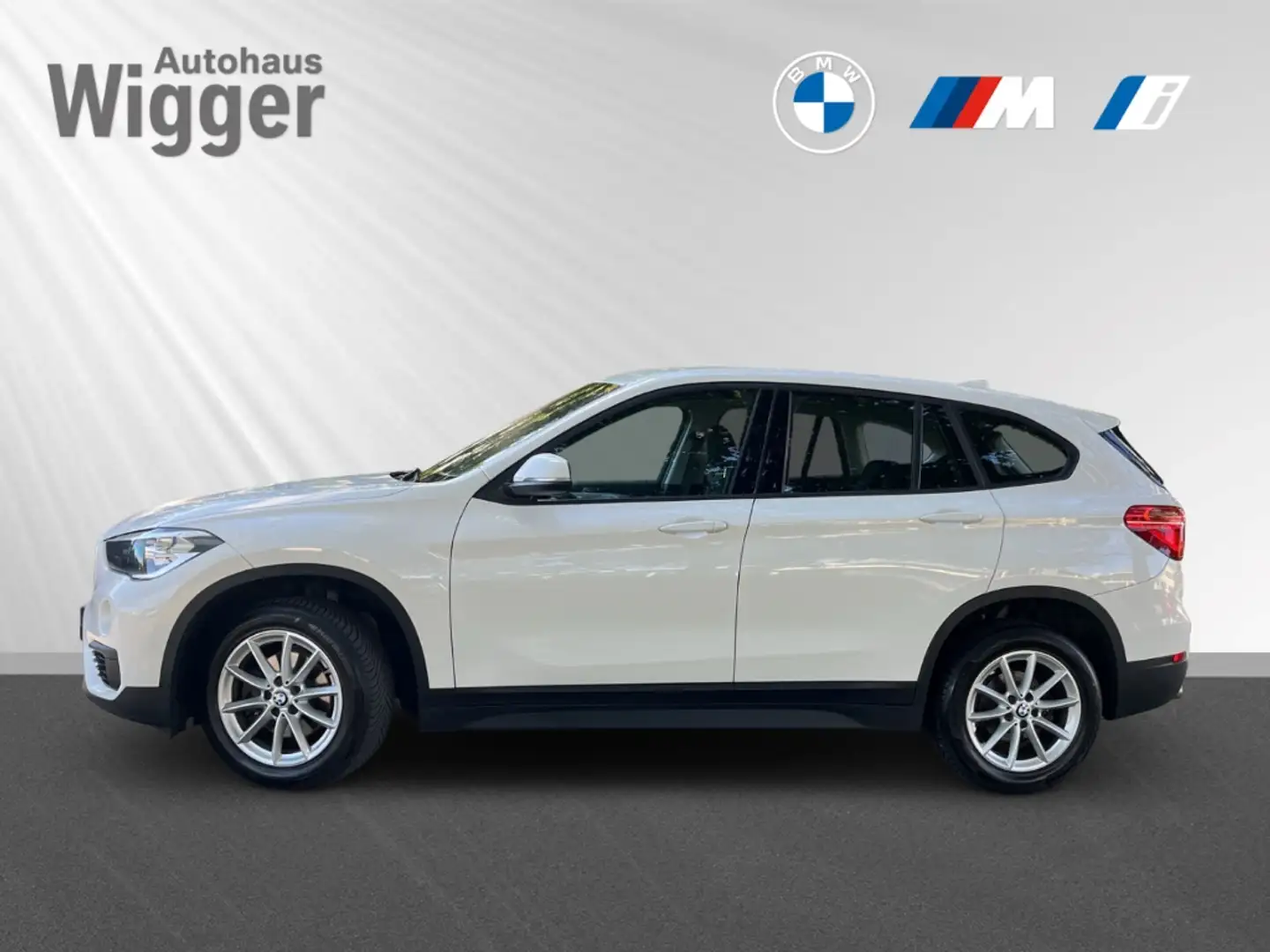 BMW X1 sDrive 18i Advantage/Navigation/SHZ/GRA/PDC Weiß - 2