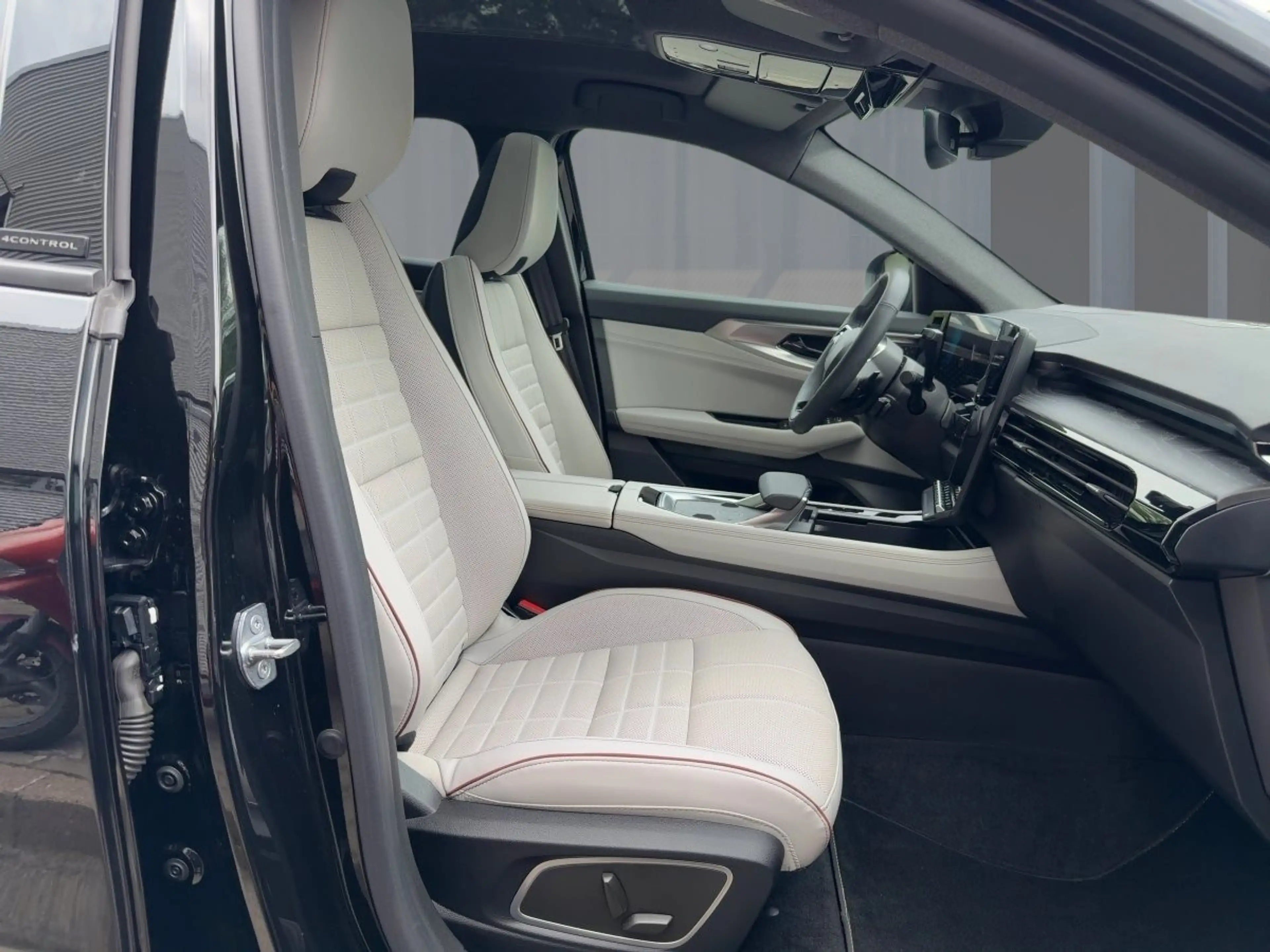 Renault Espace 1.2 E-TECH Hybrid 200 Iconic — photo 8