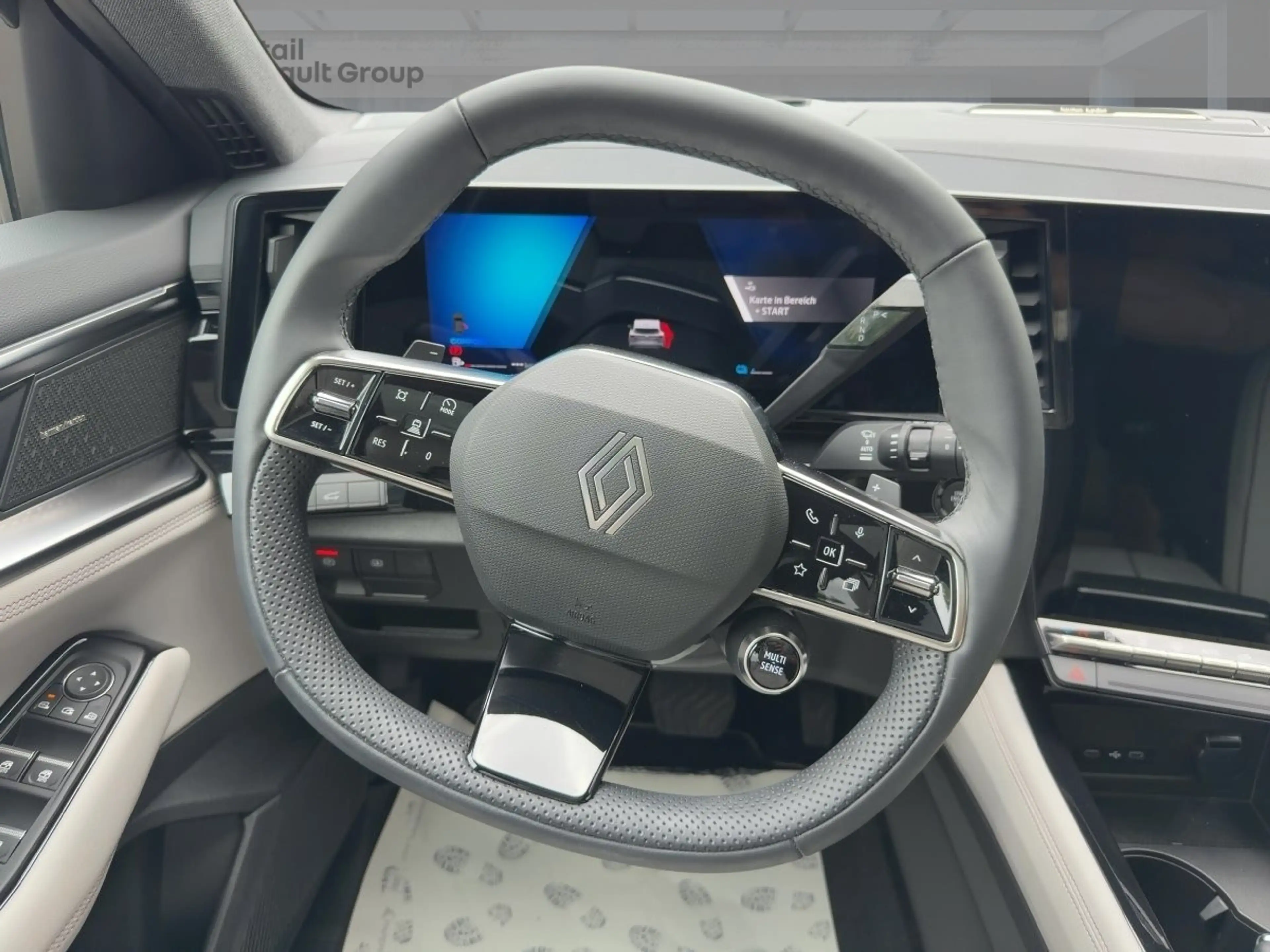 Renault Espace 1.2 E-TECH Hybrid 200 Iconic — photo 11