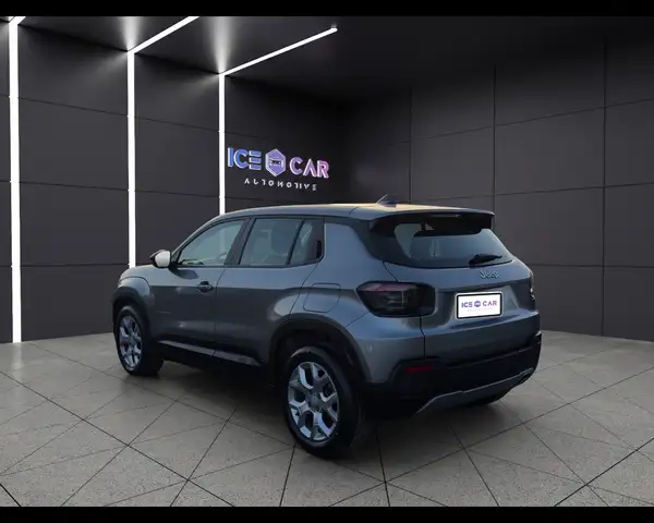 Jeep Avenger view 7