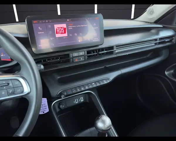 Jeep Avenger view 14