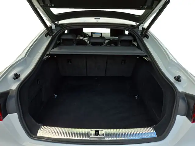 Audi A5 view 14