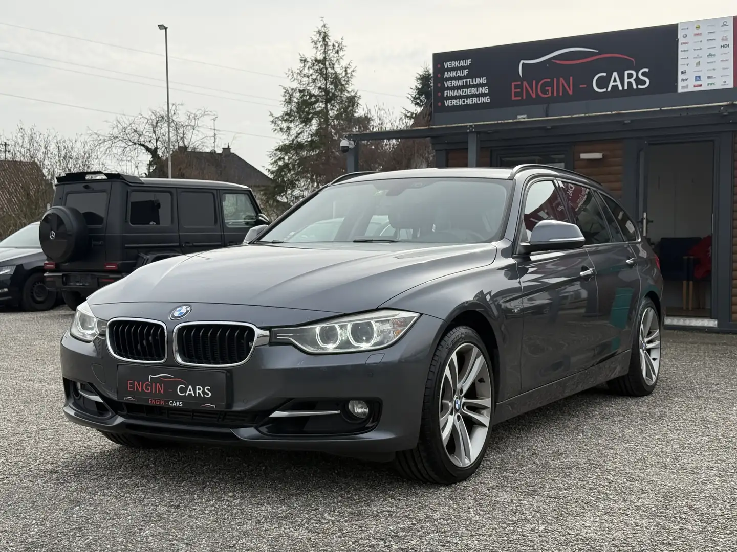 BMW 330 330d xDrive Aut. SPORT Grau - 2