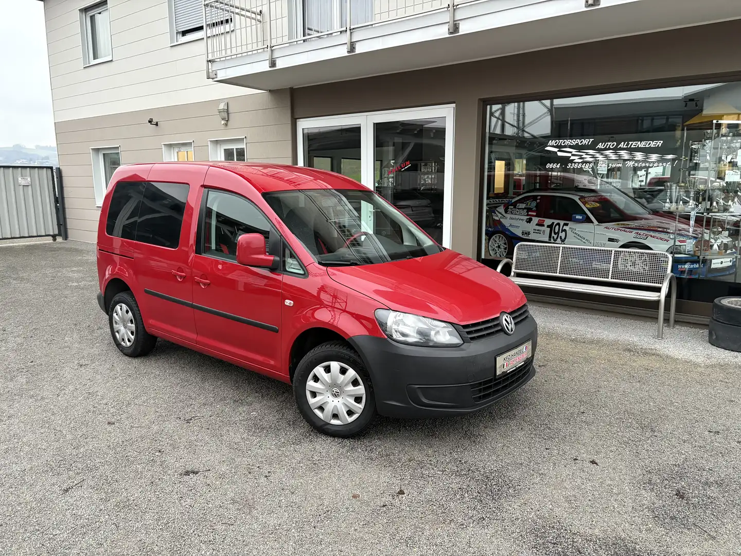 Volkswagen Caddy Kombi TL BMT 1,6 TDI DPF *5-SITZER*PICKERL NEU* Rot - 1