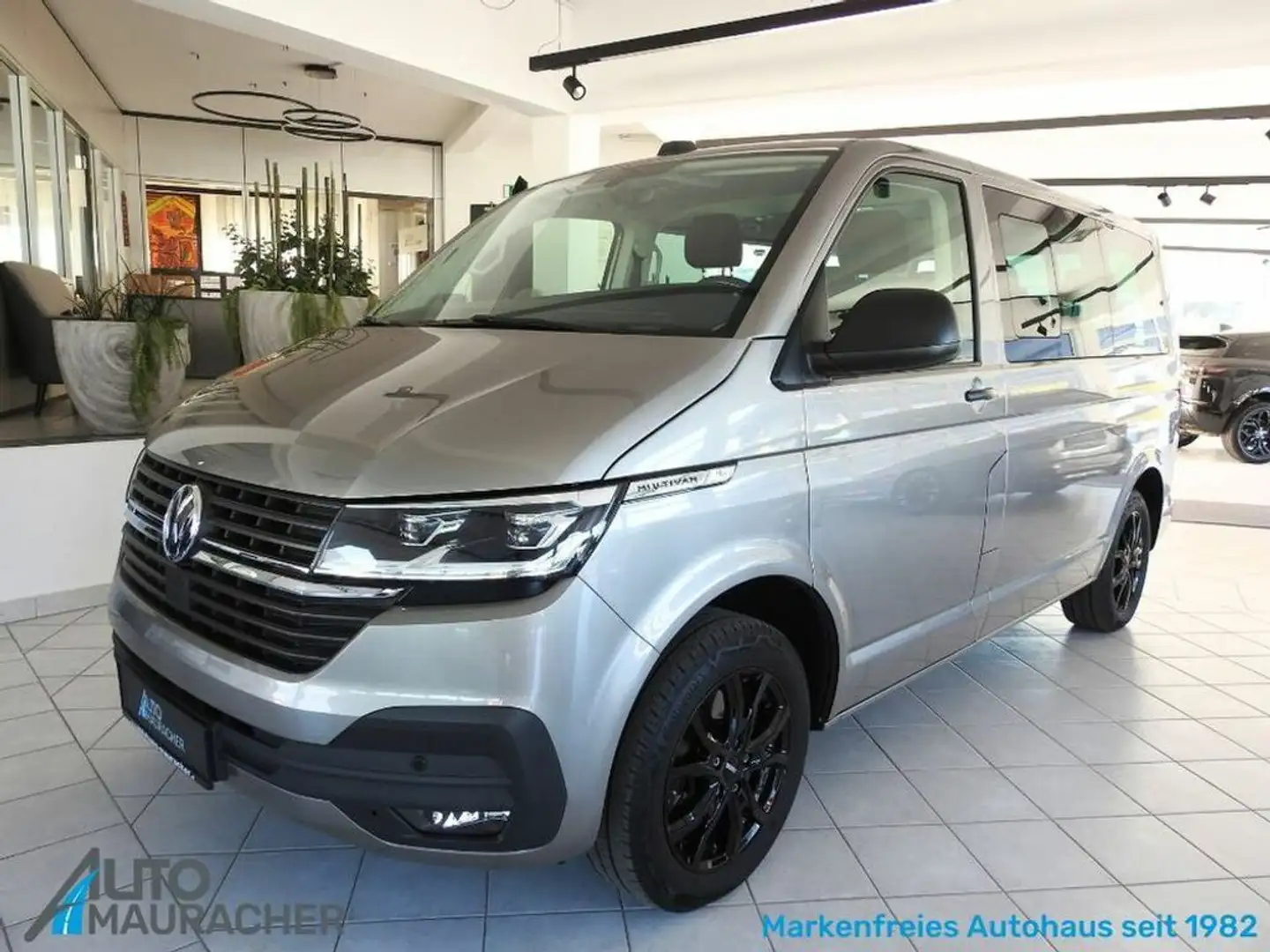 Volkswagen T6.1 Multivan 2,0 TDI 4MOTION DSG*AHK*LED*STHZG* Beige - 1
